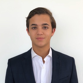 Andres Pinto’s headshot.