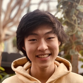 Mark Xin’s headshot.