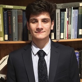 Chris Kontomaris’ headshot.