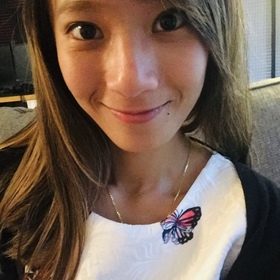 Quynh Trinh’s headshot.