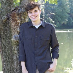 Dyllon Preston’s headshot.