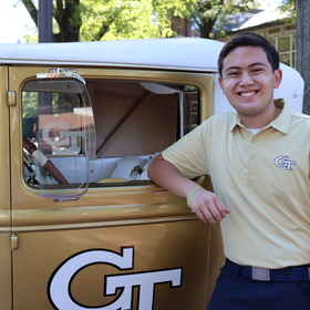 Austin Gies’ headshot.