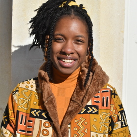 Simisola Macaulay’s headshot.