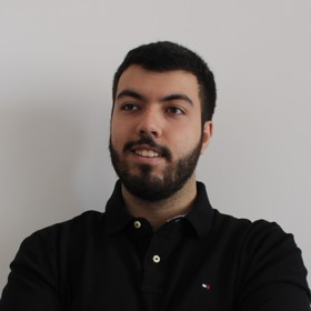 Felipe Coelho Silva’s headshot.