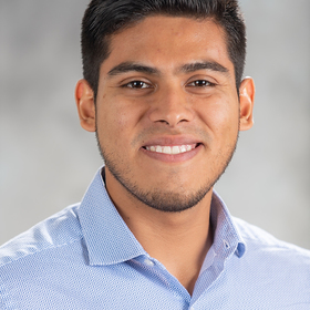 Jose Lopez Ninantay’s headshot.