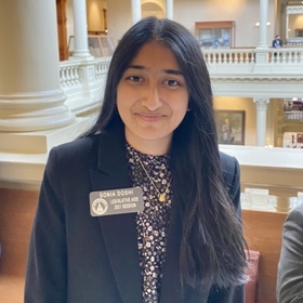 Sonia Doshi’s headshot.