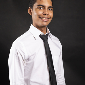 Edwin Solis’ headshot.