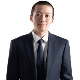 Zesheng(Jackson) Zhang’s headshot.