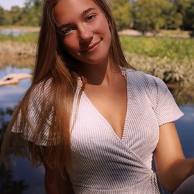 Anna Kluesener