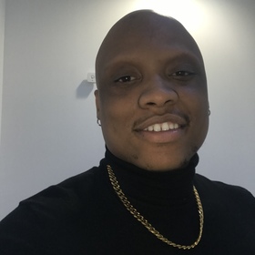 Alan Jones’ headshot.