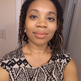 Shakeya Davis’ headshot.