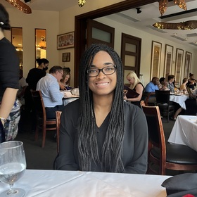 Zoey McCarty’s headshot.