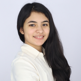 Shary Montes Garcia’s headshot.