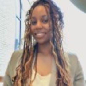 Cierra James’ headshot.