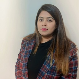 Shorna Hossain’s headshot.