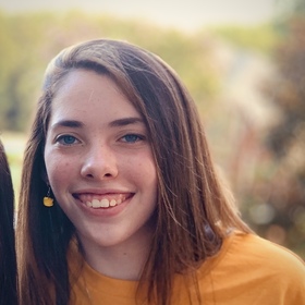 Grace Crossen’s headshot.