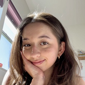 Natasha Cuestas’ headshot.