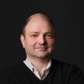 Steven Berrey’s headshot.