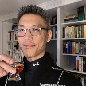 David Lin’s headshot.