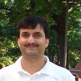 Bhuvnesh Sharma’s headshot.