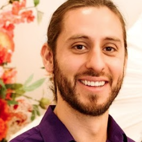 Alonso Torres-Hotrum’s headshot.