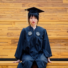 Jintong Jiang’s headshot.