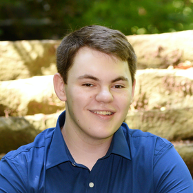 Matthew Aronin’s headshot.