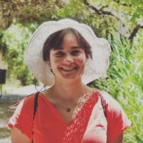 Lara Bailen Boluda’s headshot.