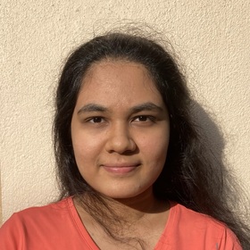 Divya Mundkur’s headshot.