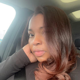 Oshanda Buckley’s headshot.