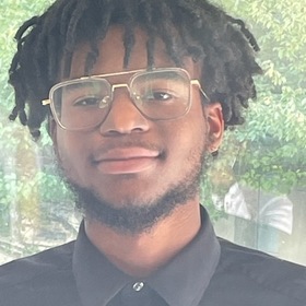 Jaquarri Hill’s headshot.