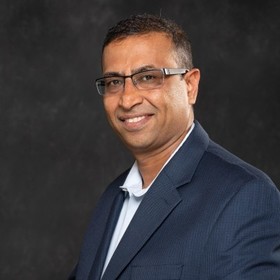 Srivijaya Srinivasa’s headshot.