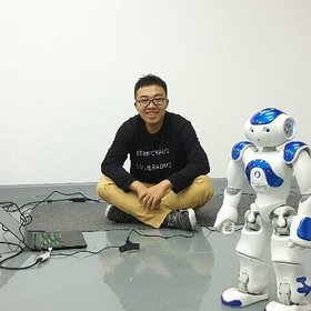 Yaru Niu’s headshot.