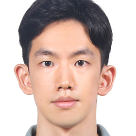 Dong Gun Yoo’s headshot.