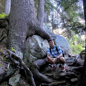 Wai Chong Chan’s headshot.