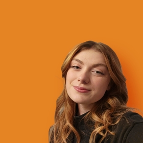 Chloe Chapin’s headshot.
