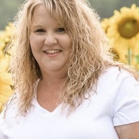 Donna Loflin-Freeman