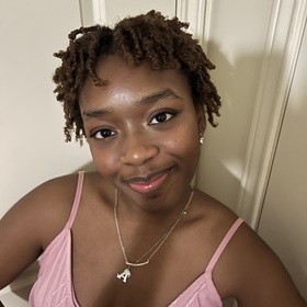 Alexia Dunnon’s headshot.