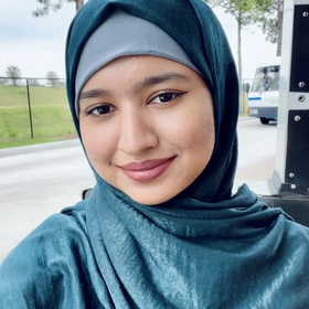 Fareya Borhan’s headshot.