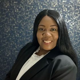 Andrea Hunter-Chase’s headshot.