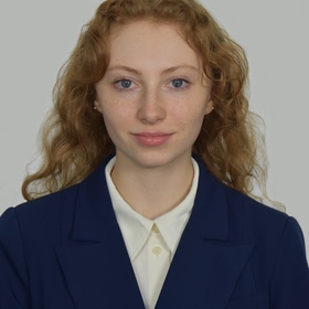 Emily Boettjer’s headshot.