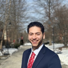 Mena Youssif’s headshot.