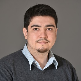 Rodrigo Caceres Gonzalez’s headshot.