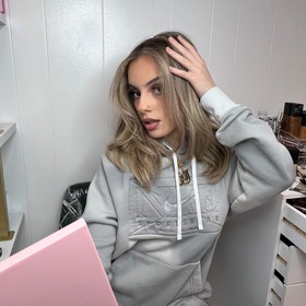 AYAです₊⁎⁺˳✧༚ Aya Aswad