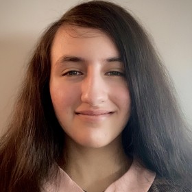 Delia Fedele’s headshot.