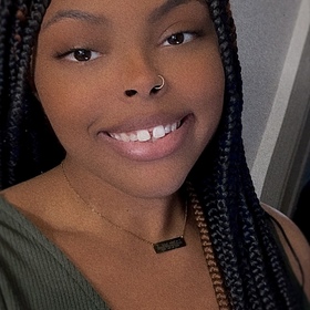 Jenasia Olinger, Ms.