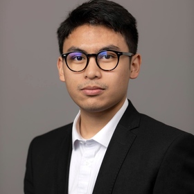 Rafy Akbar’s headshot.