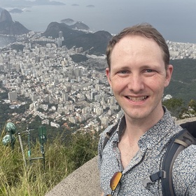 Michael Albada’s headshot.