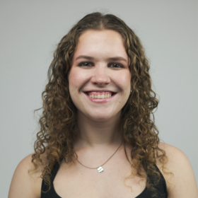 Lauren Johnson’s headshot.