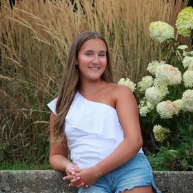 Sydnee Ambrosino’s headshot.